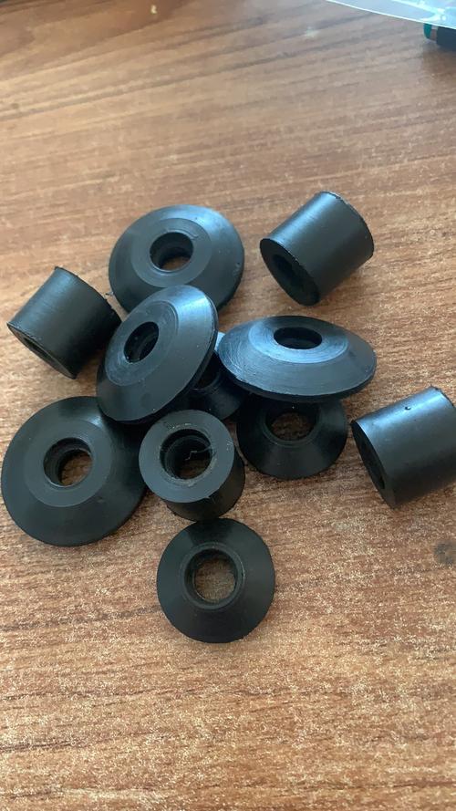 橡胶轮车铣尼龙加工件定做尼龙齿轮多种规格齿轮加工定制